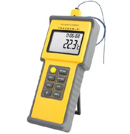 PANTek Technologies - Fisherbrand Traceable - 4015 - Digital Total-range Thermometer With Alarm Fisherbrand Traceable Fahrenheit / Celsius -328° To +2498°f (-200° To +1370°c) Type K Beaded Probe Flip-out Stand Battery Operated