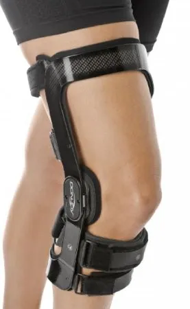 DJO - OA FullForce Medial - 11-1578-1 - Knee Brace Oa Fullforce Medial X-small D-ring / Hook And Loop Strap Closure 13 To 15-1/2 Inch Thigh Circumference / 12 To 13 Inch Knee Circumference / 10 To 12 Inch Calf Circumference Right Knee